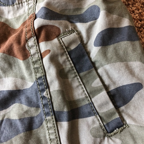 Carters boys camouflage jacket. Button up - Picture 4 of 8